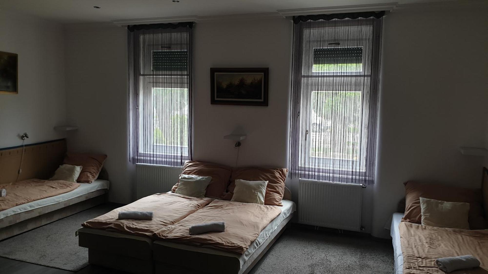 Li-di Apartment Kalocsa