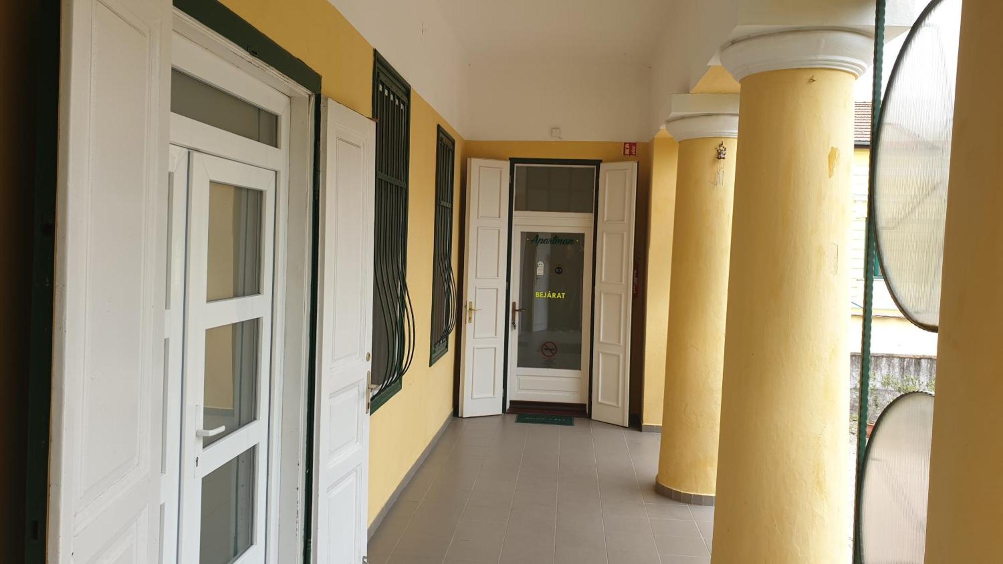 Li-di Apartment Kalocsa
